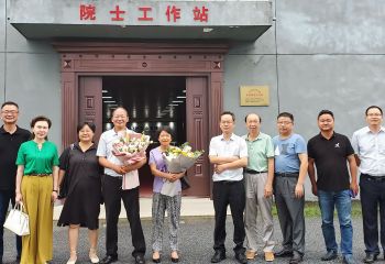 熱烈歡迎陳大洲、劉蘭英伉儷載譽回國